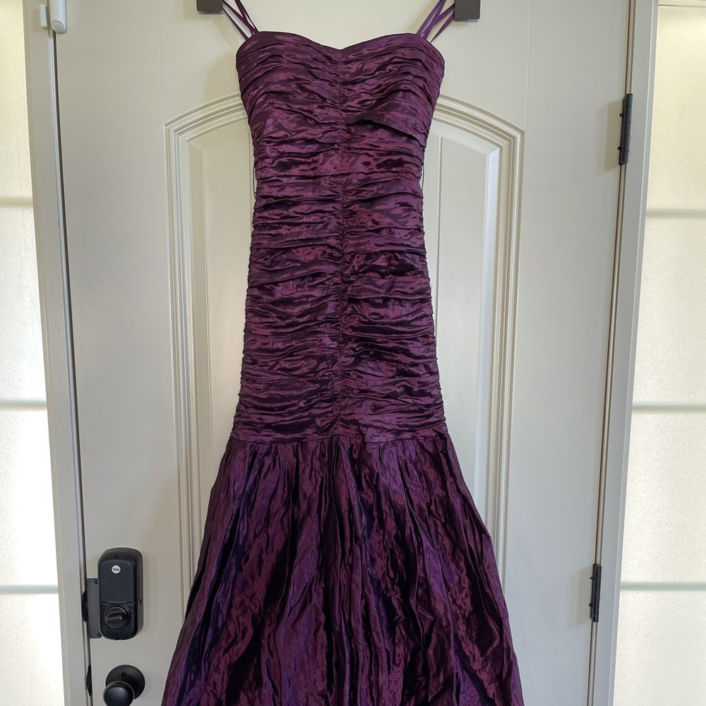 BCBG floor length gown/prom dress 👗